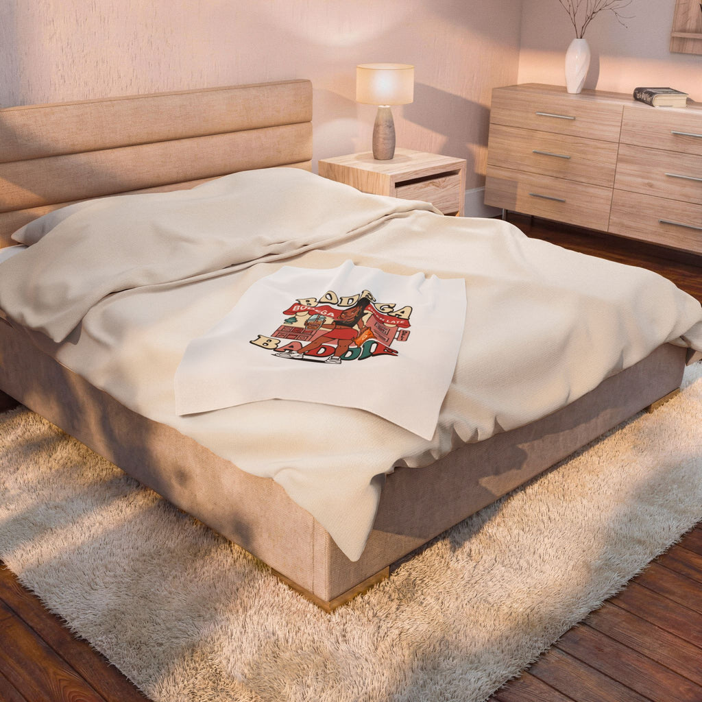 Bodega Baddie Velveteen Blanket – NYC Y2K Aesthetic Throw | Spanglish Deli Sign Design | Soft Cozy Plush Blanket